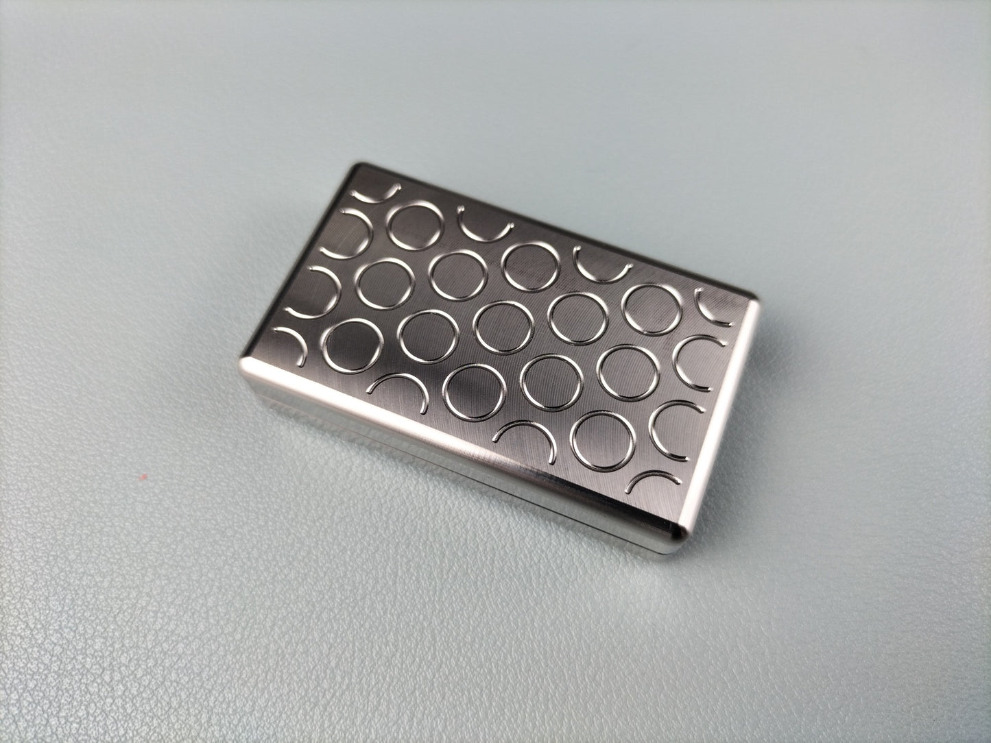 Stainless Steel Push Card Coin Office PC Toy