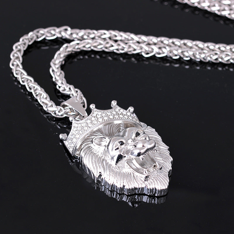 Europe and the United States selling diamond crown lion hip-hop luminous necklaces men Unisex gold-plated hiphop luminous Pendant