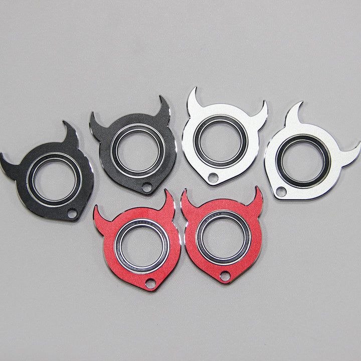 Rotating Keychain Decompression Cool Horn Shape