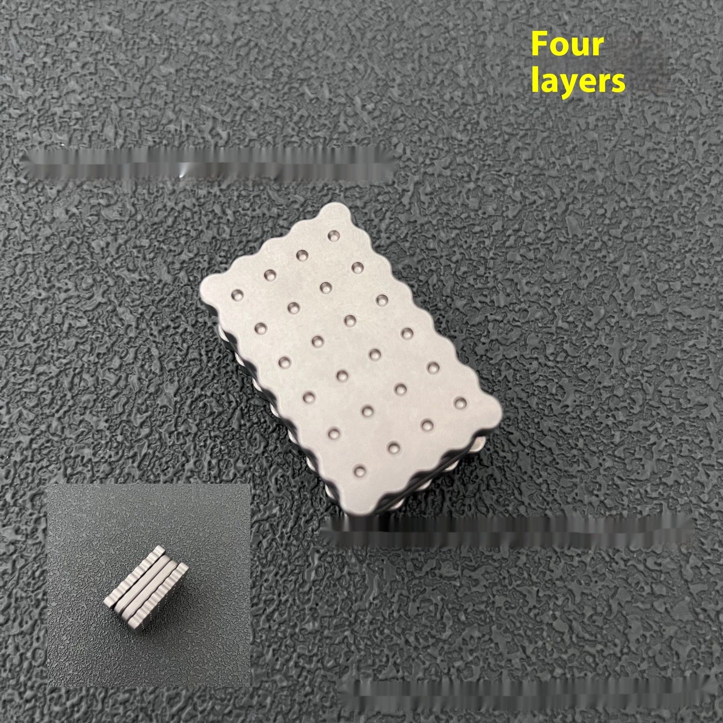 Biscuit 3-layer Rebound Feel Edc Push Card Decompression Toy