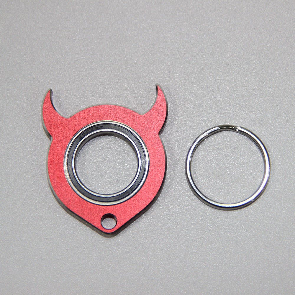 Rotating Keychain Decompression Cool Horn Shape