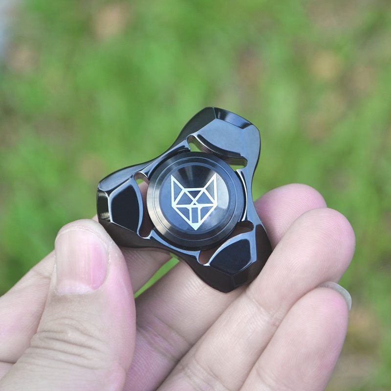 Fidget Spinner Spirit Fox Trefoil Creative Toy Leaker