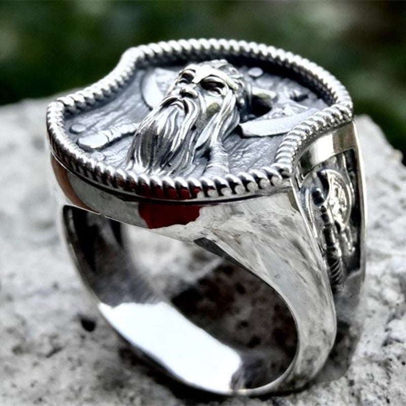 Retro Personality Cool Viking Double Axe Viking Titanium Steel Ring